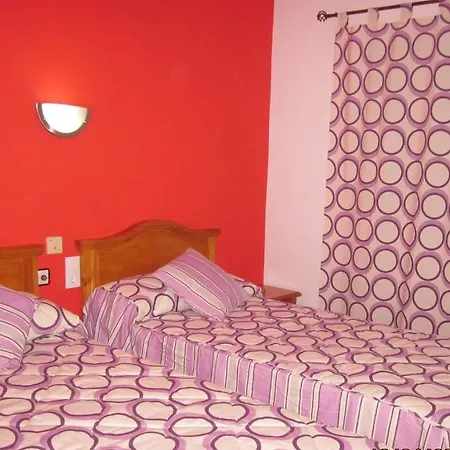 Hotel San Vicente Conil 2*