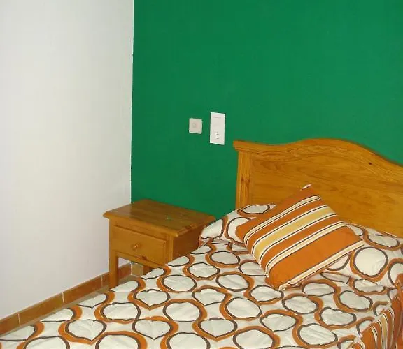 San Vicente Hotel 2*